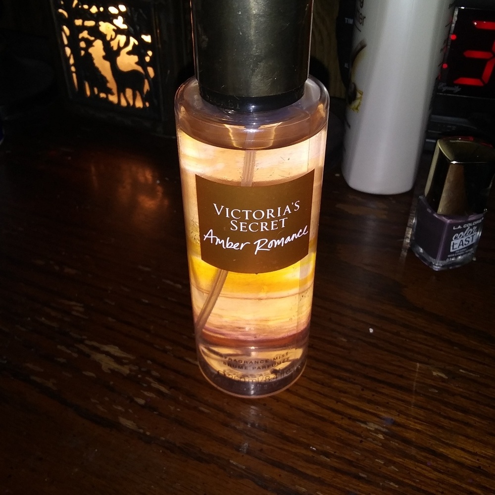 Amber romance victoria scret